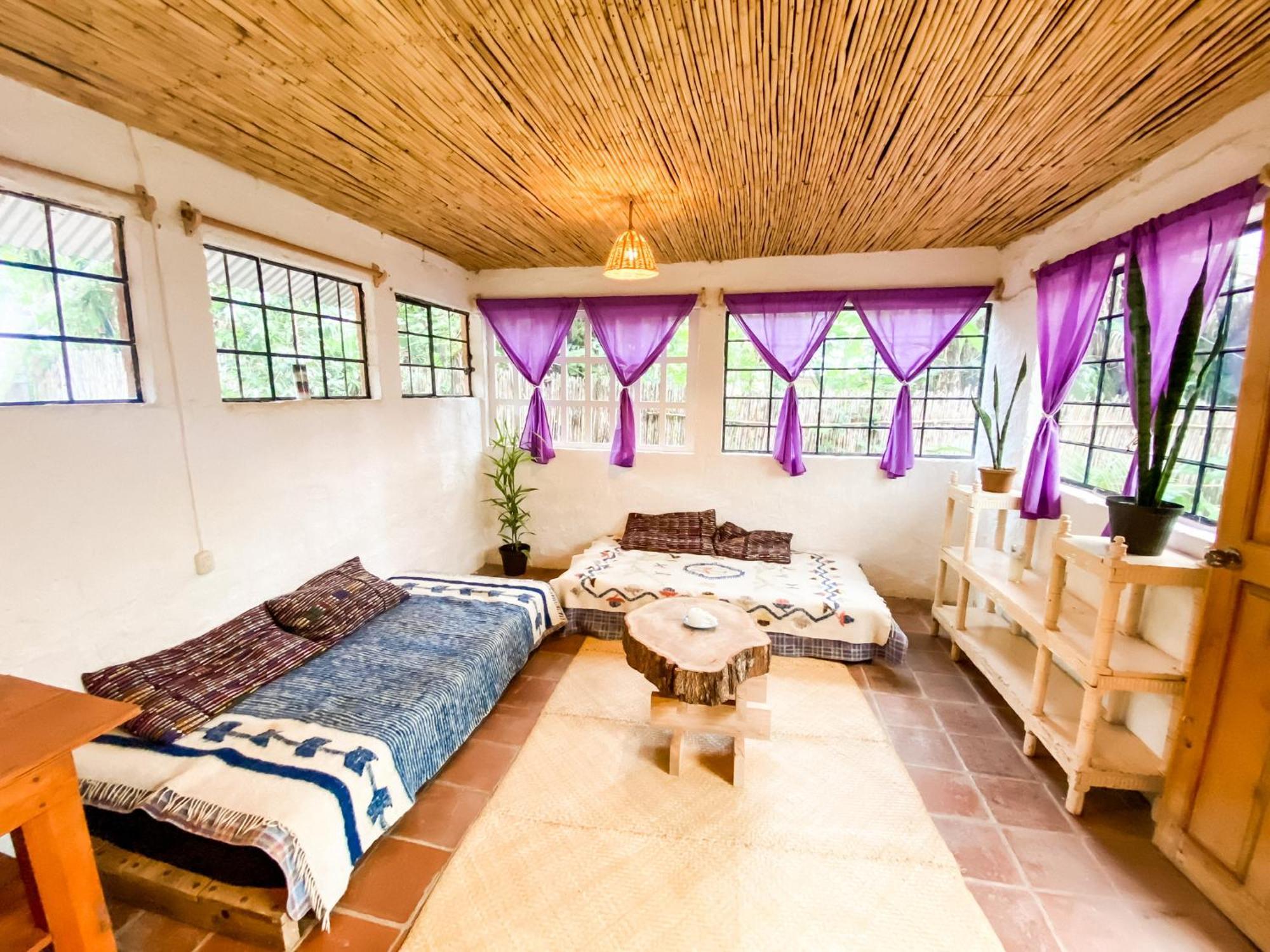 Unicorn Reborn - Peaceful Rentals San Marcos La Laguna Luaran gambar