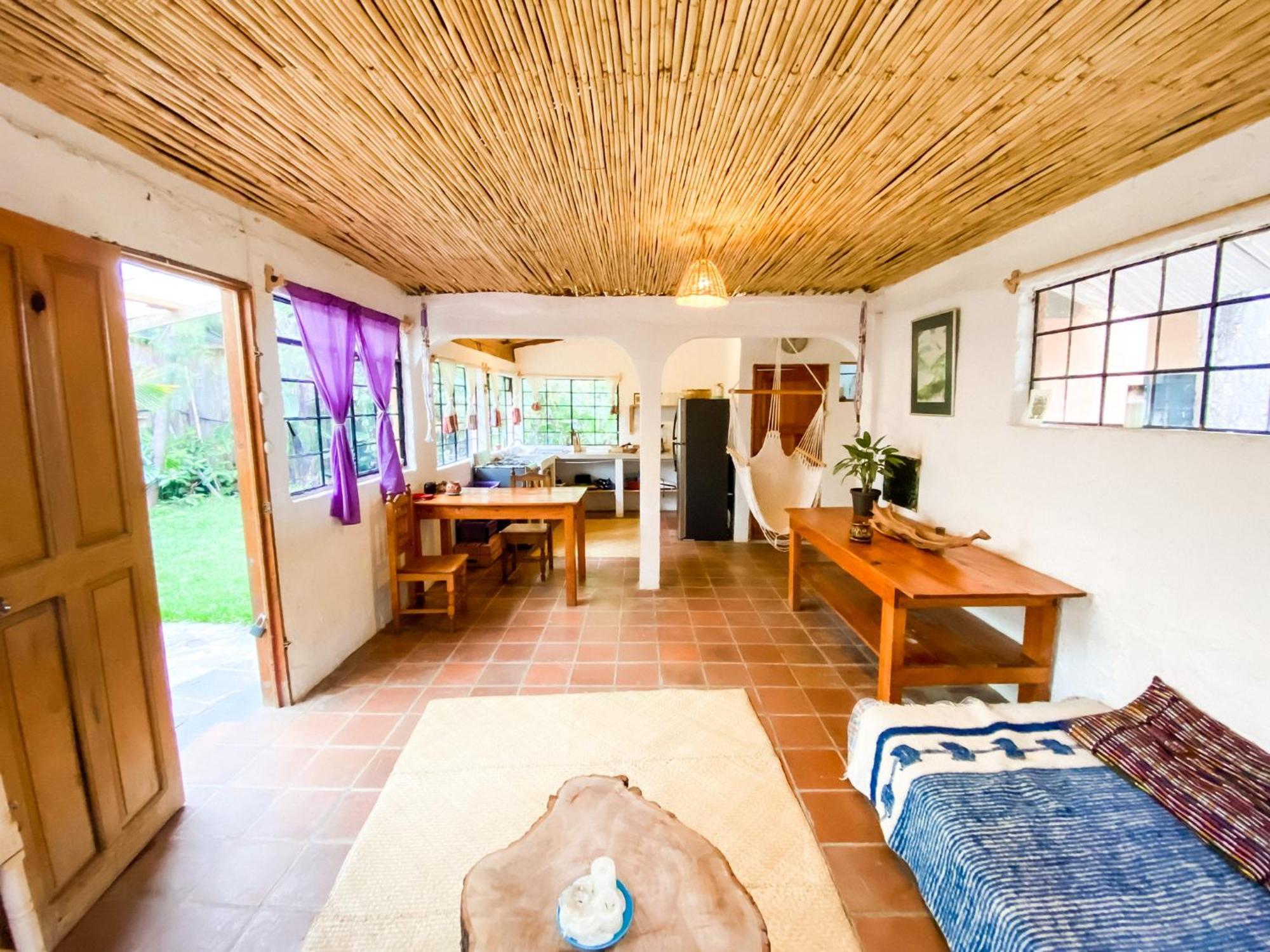 Unicorn Reborn - Peaceful Rentals San Marcos La Laguna Luaran gambar