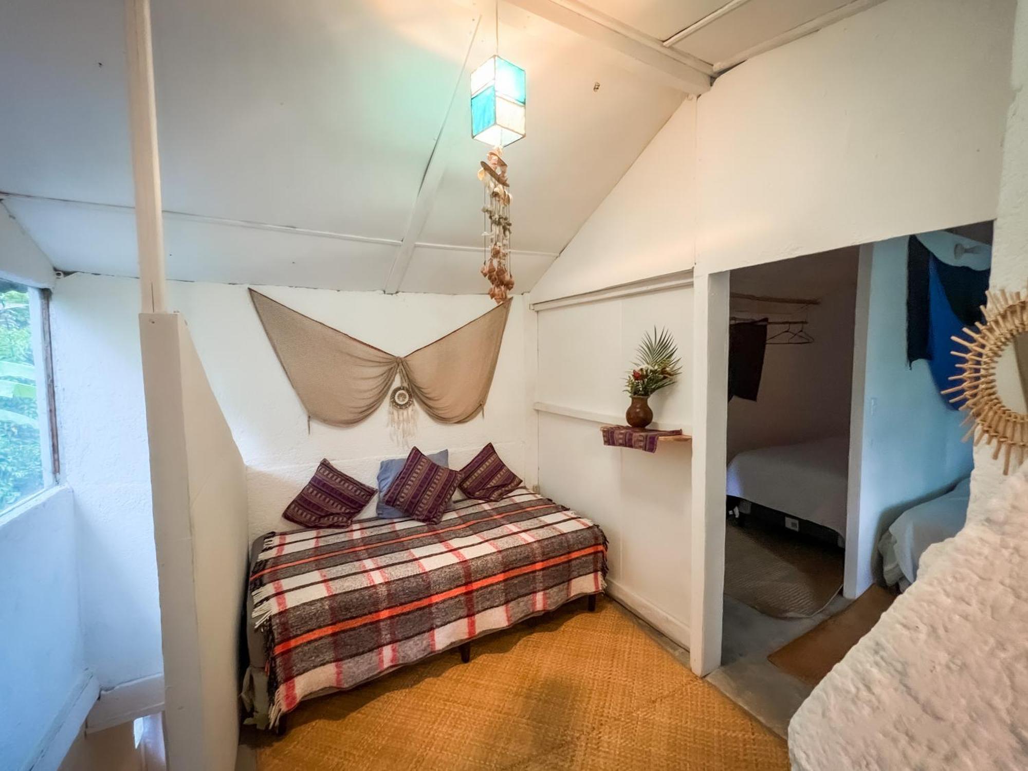 Unicorn Reborn - Peaceful Rentals San Marcos La Laguna Luaran gambar