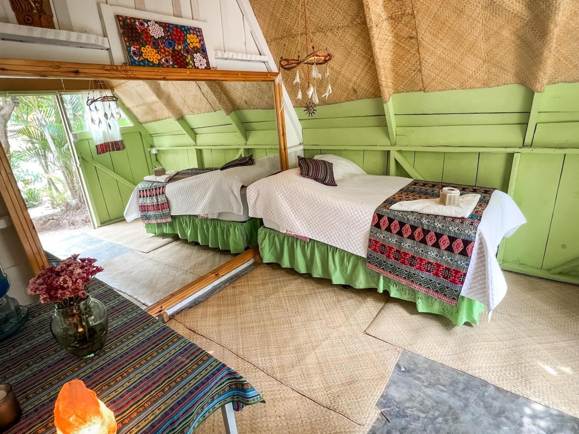 Unicorn Reborn - Peaceful Rentals San Marcos La Laguna Luaran gambar